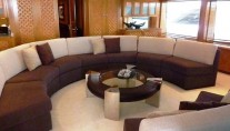 GLAZE -  Sky lounge
